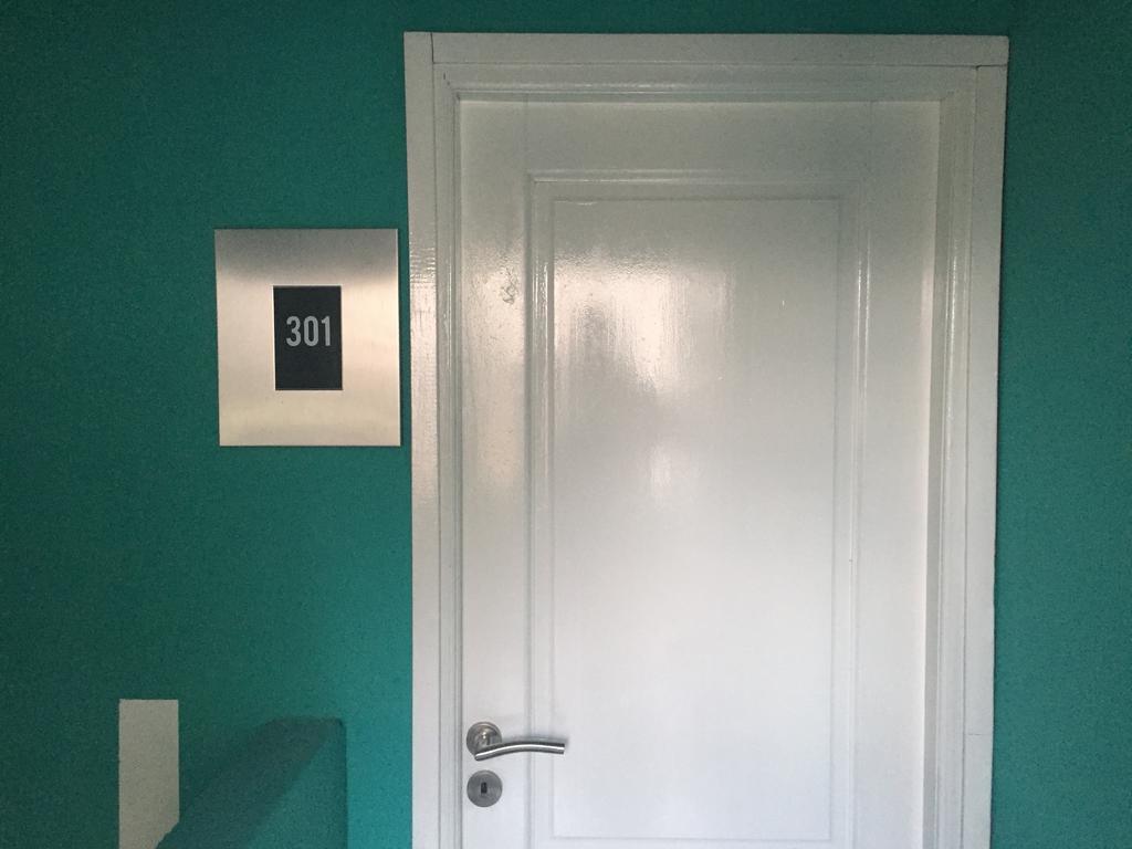 Defensa 821 Bed And Breakfast Buenos Aires Ngoại thất bức ảnh